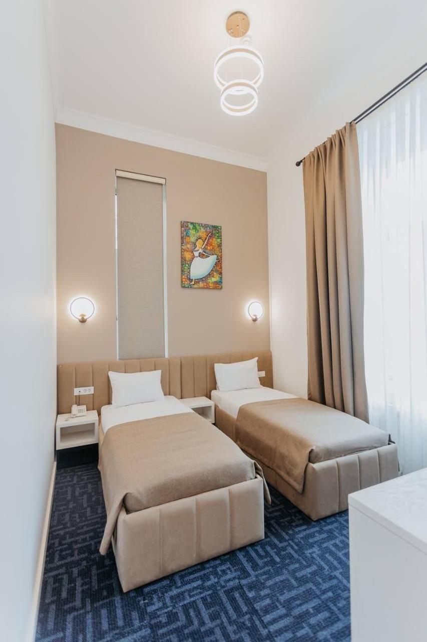 Callisto Hotel Baku Bagian luar foto